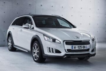 Peugeot 508 RXH, aventurier cu tehnologie hibridă