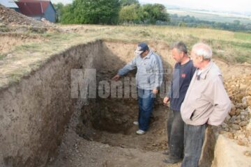 Cercetări de diagnostic arheologic în marea necropolă tumulară din Horodnic de Jos