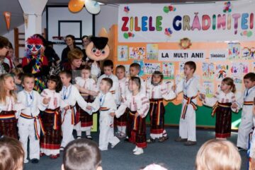 Ziua grădiniței „Țăndărică”, marcată prin cântec, dans și voie bună