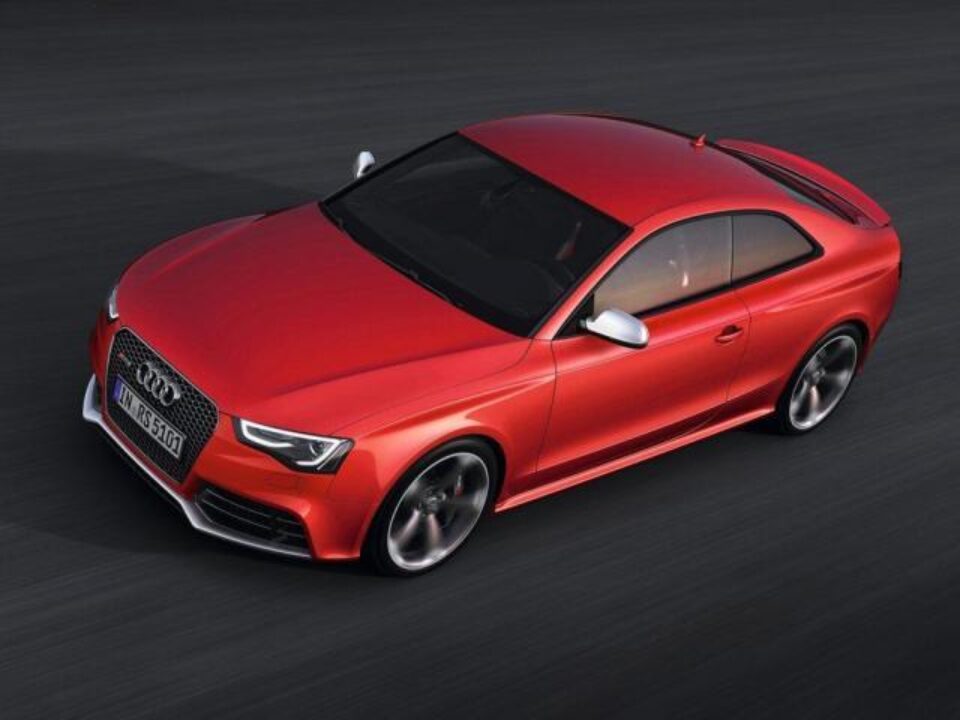 Audi îmbunătățește sportivul coupe RS 5 Facelift