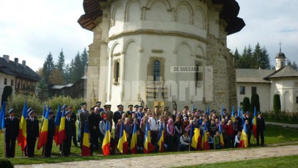 Ziua Armatei, sărbătorită și la Mănăstirea Putna
