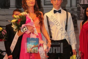 Bianca Sumanariu, Miss Boboc Colegiul de Artă „Ciprian Porumbescu” Suceava, și Mister Boboc, Vlad Pișta
