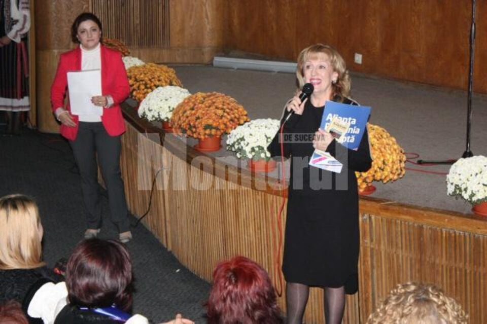 Liderele Organizației de Femei din PDL au participat la lansarea candidaturii deputatului Sanda-Maria Ardeleanu