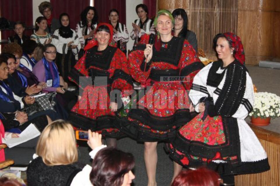 Femeile din PDL au lansat proiectul „Din lada de zestre”