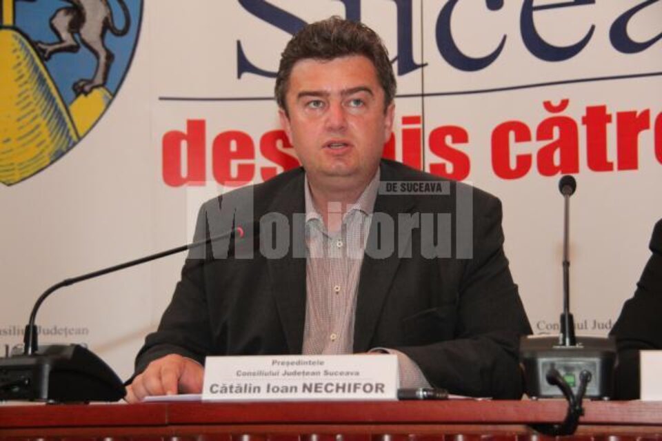 Cătălin Nechifor: „Demersul este pentru a ne asigura că circulația pe drumurile din administrare se va desfășura în bune condiții astfel încât locuitorii județului să nu fie afectați de ninsorile din această iarnă” Cătălin Nechifor: „Demersul este pentru a ne asigura că circulația pe drumurile din administrare se va desfășura în bune condiții astfel încât locuitorii județului să nu fie afectați de ninsorile din această iarnă”