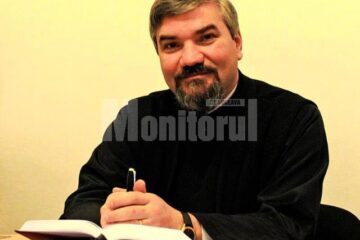 Pr. prof. univ. dr. Ioan C. Teșu