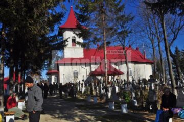La Biserica Dolhasca