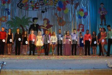 Candidații la titlurile de Miss și Mister Boboc Colegiul Alimentar