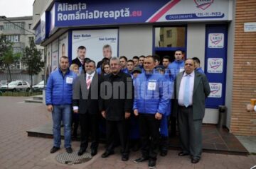 Deputatul PDL de Suceava Ioan Bălan, care candidează pentru un nou mandat din partea ARD în Colegiul uninominal 2 pentru Camera Deputaților, și-a început campania în forță din cartierul Burdujeni