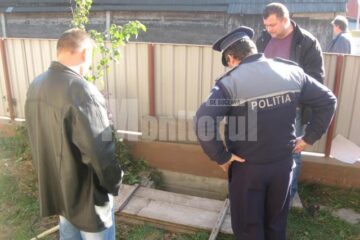 Anchetatorii la fosa septică în care a fost găsit mort tânărul de 17 ani