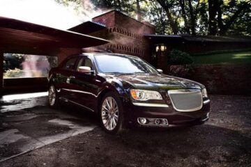 Chrysler 300, în stil pur american