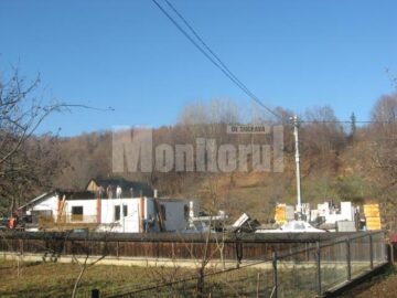 Așa arătau ieri casele care se reconstruiesc