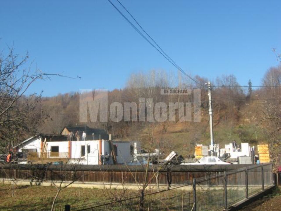 Așa arătau ieri casele care se reconstruiesc