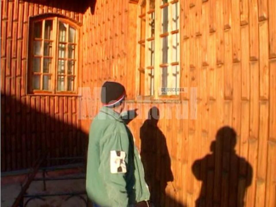 Școala, biserica și dispensarul din Măriței, vandalizate într-o singură noapte de indivizi necunoscuți