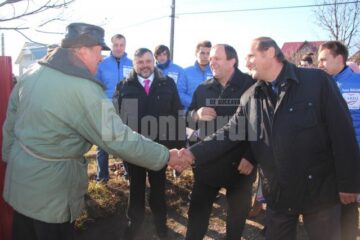 Ioan Bălan și Gheorghe Flutur s-au întâlnit cu locuitorii din comuna Mitocu Dragomirnei