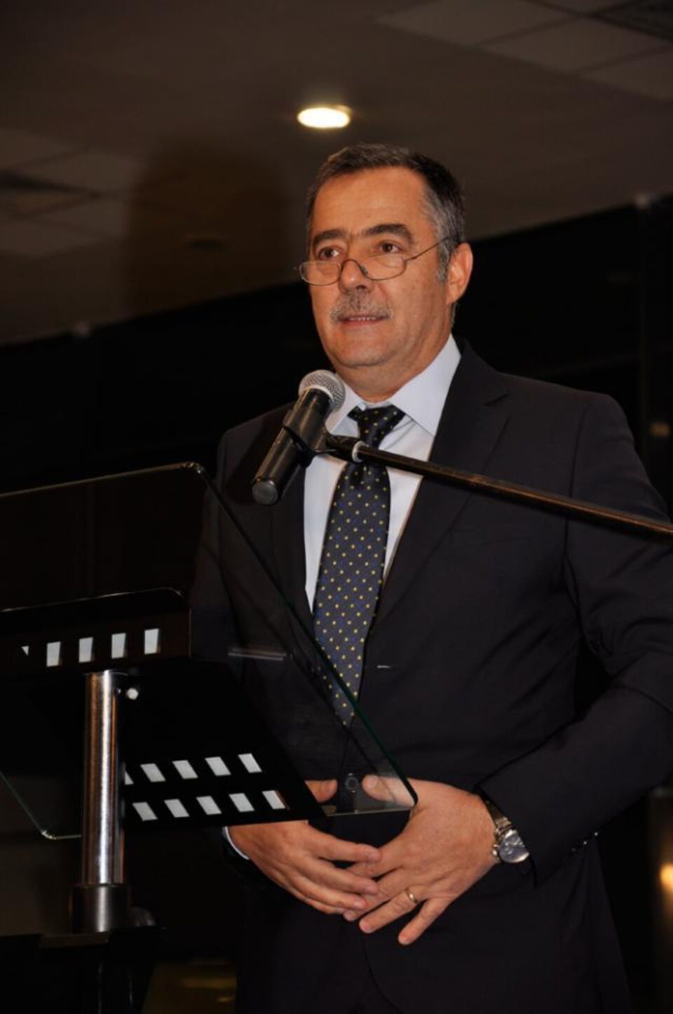 Preda cere candidaților ARD să înceteze orice sprijin pentru adversari: Puțină demnitate, vă rog!