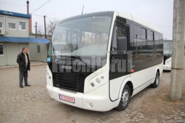Noile microbuze care vor circula pe traseele TPL de maxi-taxi