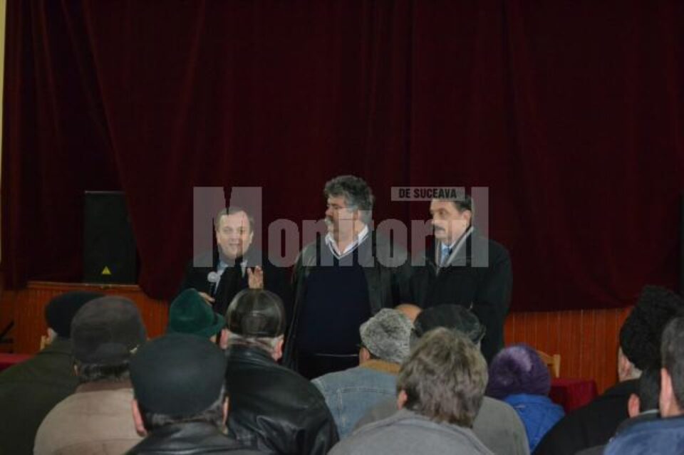 Gheorghe Flutur, care candidează din partea ARD la Senat în Colegiul 2 Suceava, a avut întâlniri electorale cu locuitorii din Stroiești, Ilișești și Drăgoiești