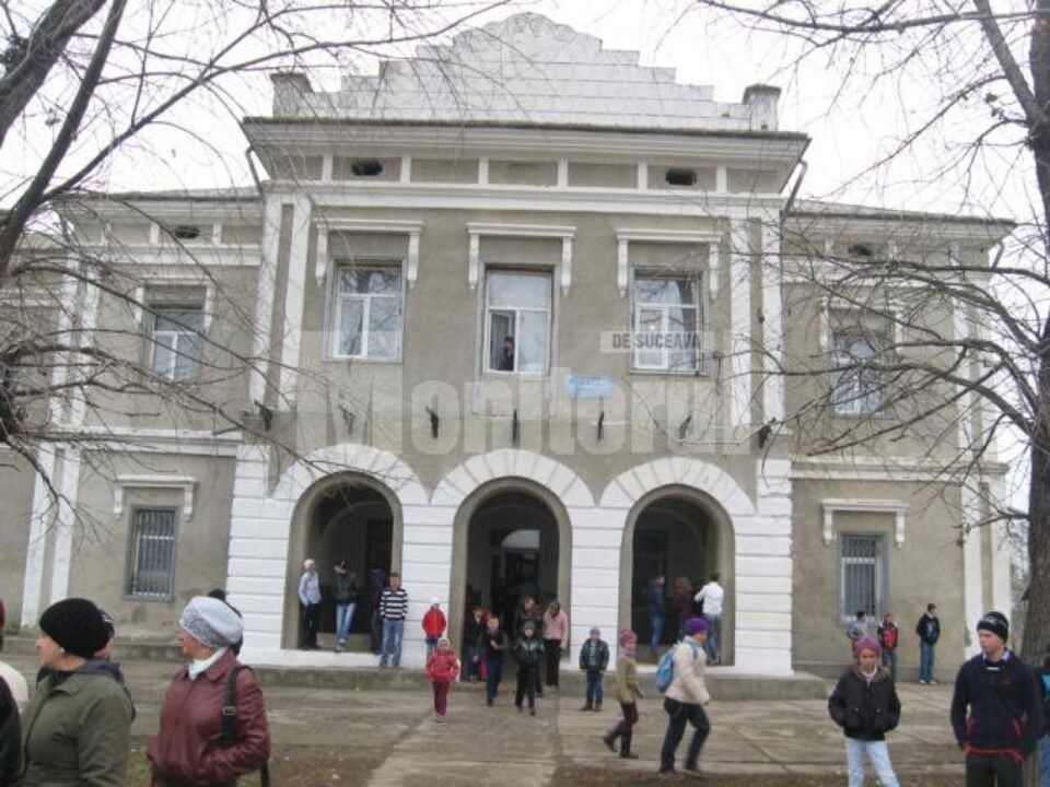 Școala generală din Fântânele