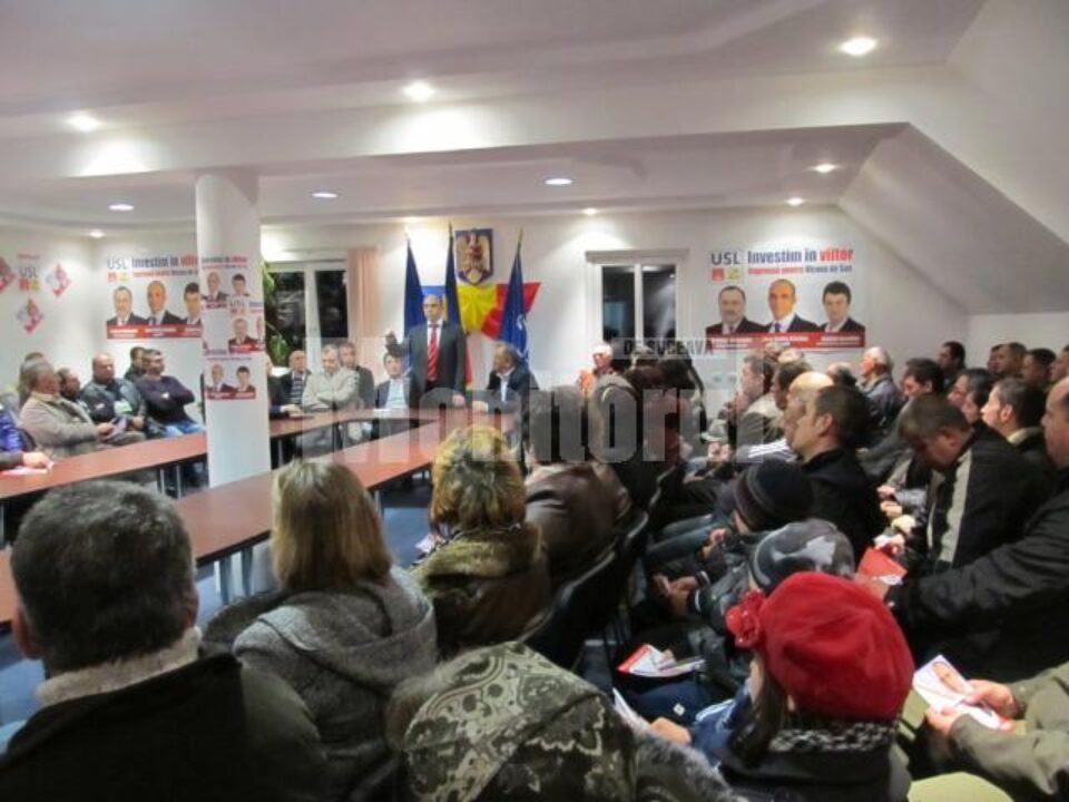 Ovidiu Iane s-a întâlnit cu câteva sute de persoane din Vicovu de Sus
