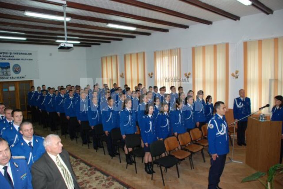 Tinerii jandarmi de la Școala Fălticeni, repartizați pe posturi după șase luni de vacanță forțată
