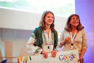 Iasmina Maria Răceanu, împreună cu mama sa, la premiere