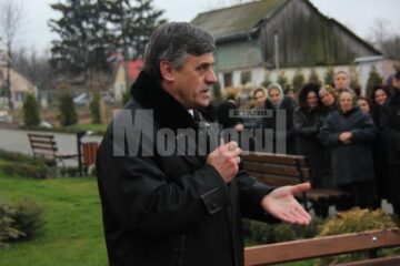 Primarul Ioan Pavăl la ceremonia de deschidere a unității