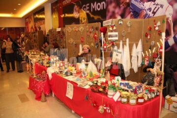 Expoziție cu obiecte confecționate de persoane cu dizabilități