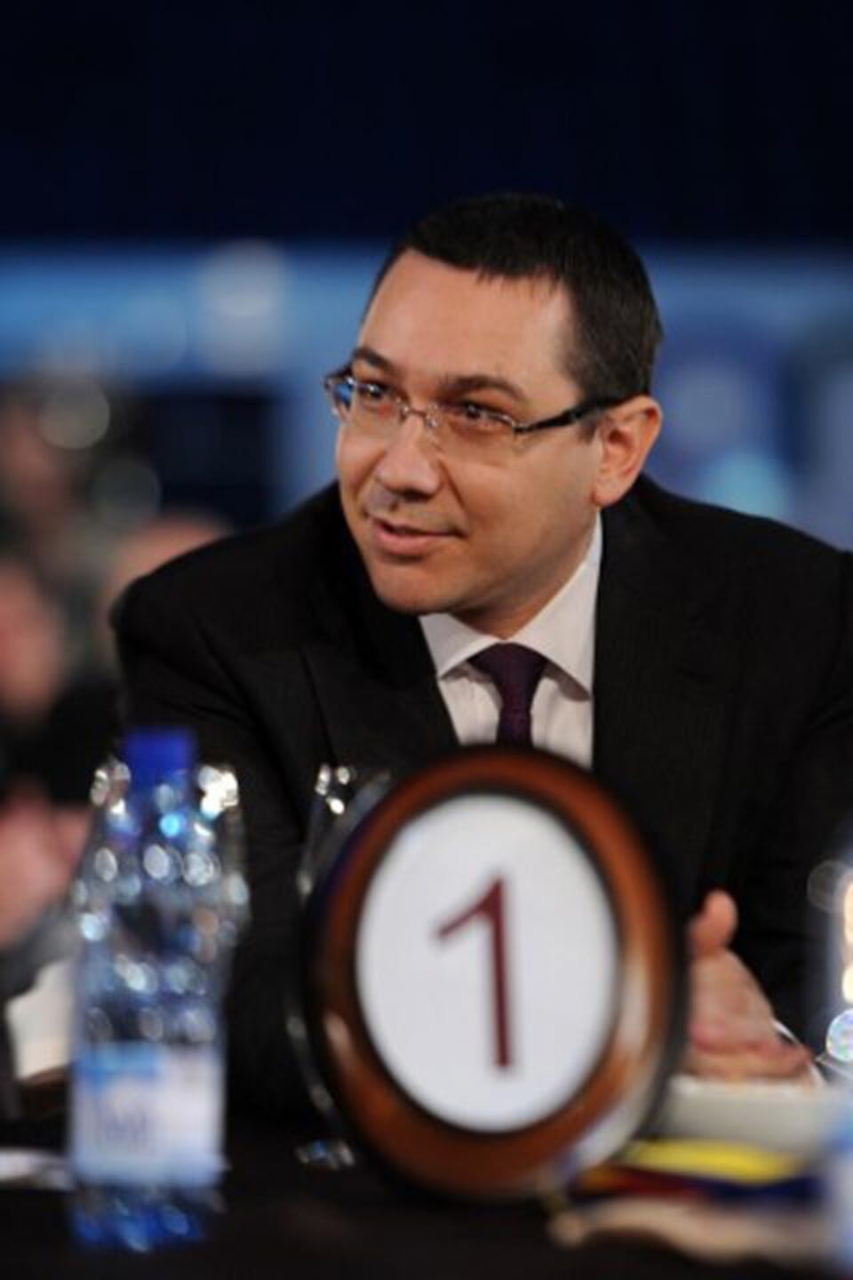 Ponta a mulțumit fiecărui ministru în parte, în ultima ședință de guvern înaintea alegerilor