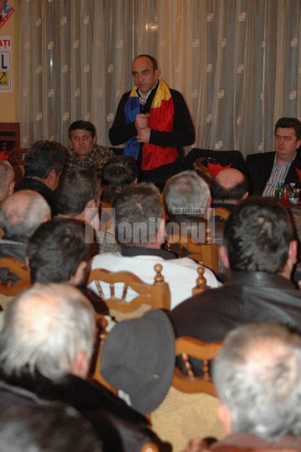 Câteva sute de alegători din comunele Putna, Marginea și Horodnic de Sus sprijină candidatura lui Ovidiu Iane din partea USL în Colegiul nr. 7 Vicov – Solca pentru Camera Deputaților.