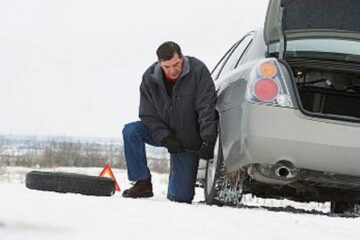 Poliție: Pentru neechiparea corespunzătoare a mașinii iarna se retrage certificatul de înmatriculare