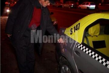 Taxiul avariat de cei doi cheflii