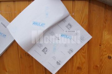 S-au încurcat buletinele de vot între secții