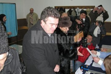 Nechifor: ”Fie ca ziua de azi să însemne un început puternic pentru România”