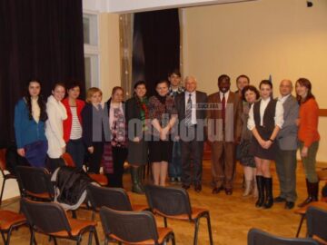 Guy Djoken, președintele Asociației UNESCO a filialei din Statele Unite ale Americii și vicepreședinte UNESCO la nivel mondial, în vizită la Suceava