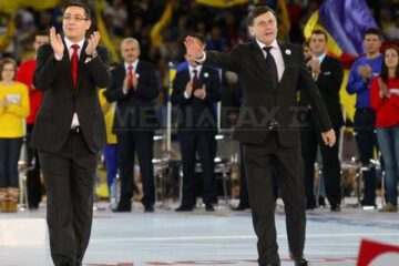 Conform rezultatelor exit-poll-uri la alegeri parlamentare, USL obține cel puțin 54% din voturi și câștigă detașat. Foto: MediaFax
