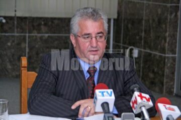Ion Lungu: „Fac un apel către candidați să-și strângă afișele și bannerele până la finele săptămânii”