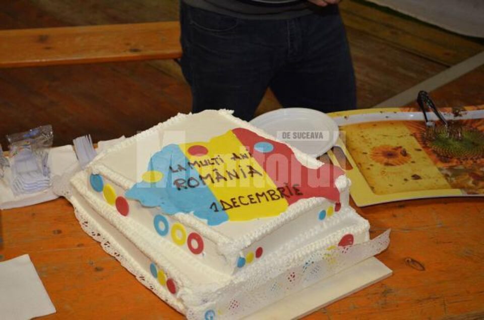 Ansamblul Folcloric „Plaiurile Dornelor”, invitat în Italia de sărbătoarea românilor