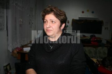 Directoarea școlii din Roșiori, Oana Miruna Oprea