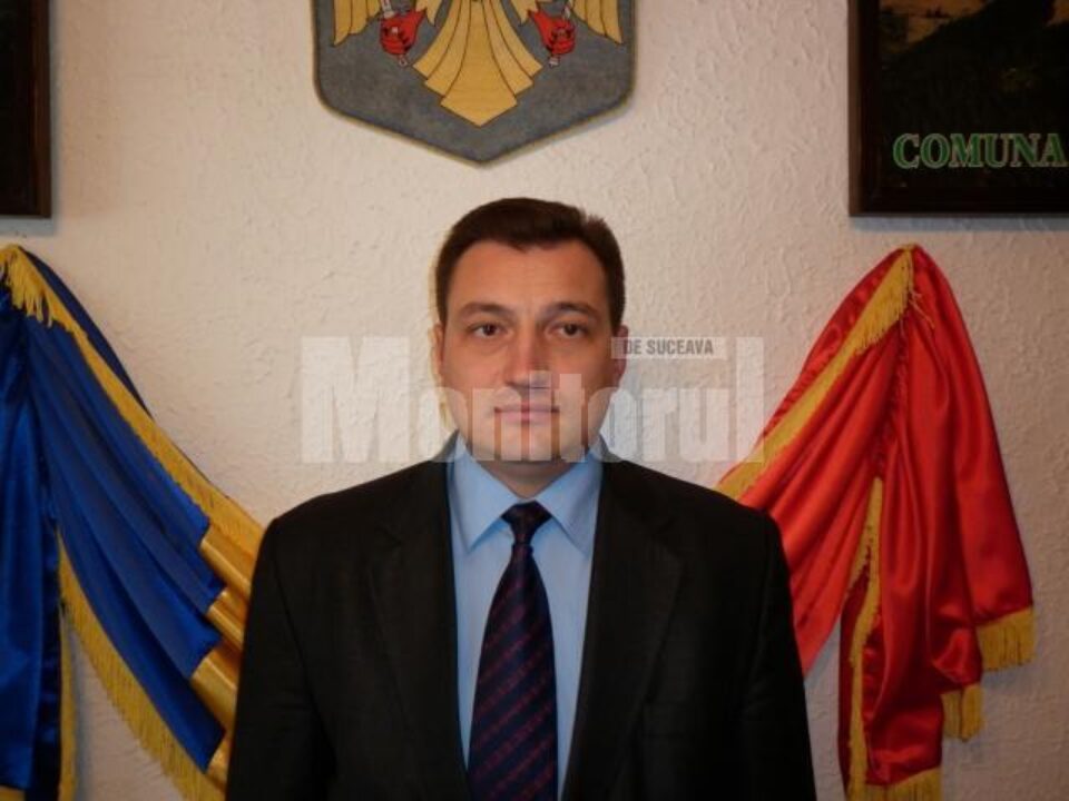 Ioan Bogdan Codreanu: „Vreau să îi mulțumesc domnului senator pentru că s-a impus printr-un înalt profesionalism și o ținută morală deosebită” Ioan Bogdan Codreanu: „Vreau să îi mulțumesc domnului senator pentru că s-a impus printr-un înalt profesionalism și o ținută morală deosebită”