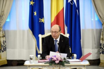 Băsescu: Votul uninominal a fost o greșeală. Nu se poate introduce decât atunci când e echilibru