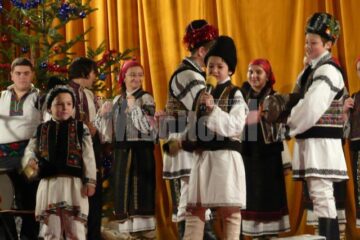 Manifestarea educațională „Comori ale tradițiilor religioase și laice valorificate în educația copiilor”