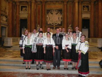 Corala „Ciprian Porumbescu” din Suceava a colindat Europa