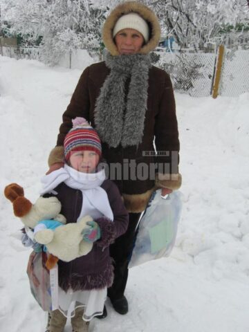 Denisa împreună cu mama ei Penciuc Oltița