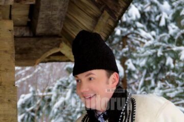 Solistul sucevean de muzică populară Marius Zgâianu