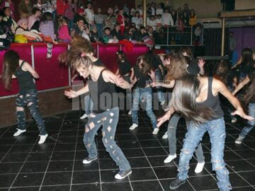 Peste 300 de copii au participat la „Christmas Dance”