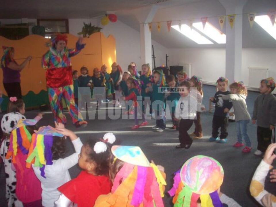 „Carnavalul paiațelor”