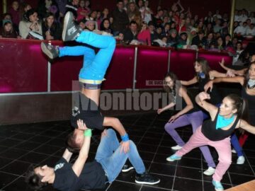 Peste 300 de copii au participat la „Christmas Dance”