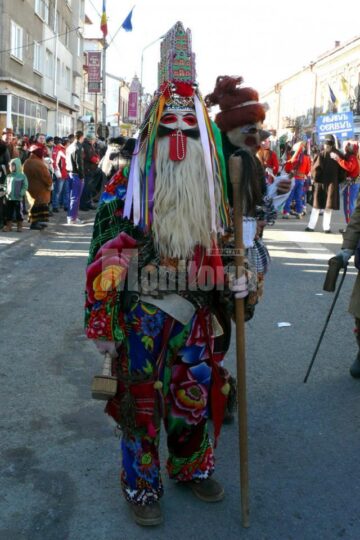 Festivalul de obiceiuri populare de iarnă „Porniți plugul, Feți-Frumoși!”