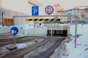 Teama de amenzi i-a făcut pe mulți suceveni să elibereze încă de joi seara locurile de parcare pe care le-au ocupat multă vreme